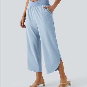 Halara Breezeful  High Waisted Crossover